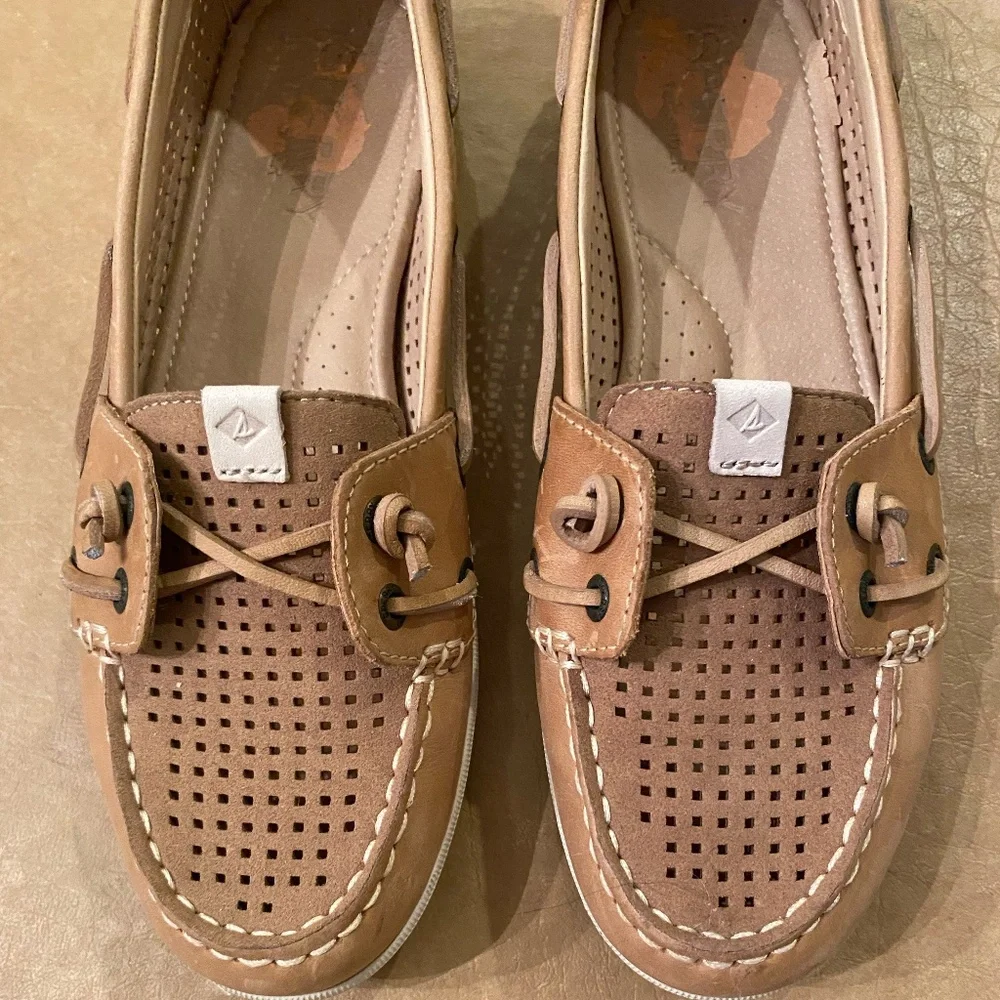 WOMENS SPERRY BOAT SHOES - Picture 2 of 6